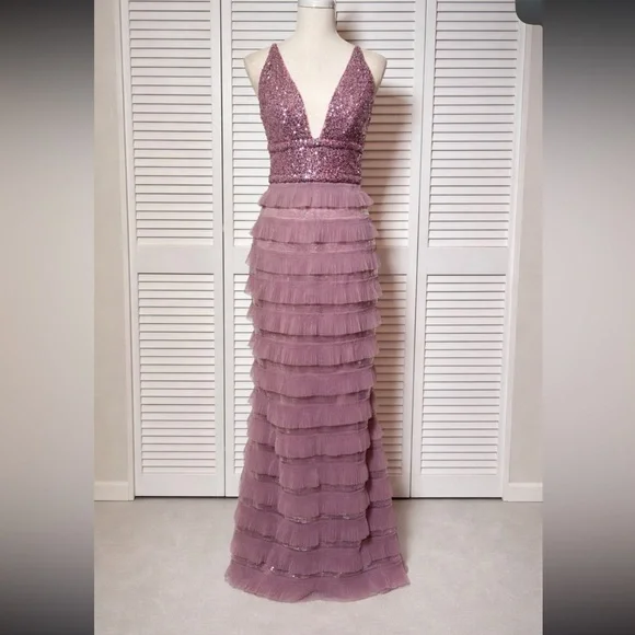 New Dress The Population Shelley Sequin Ruffle Tiered Mermaid Gown Small